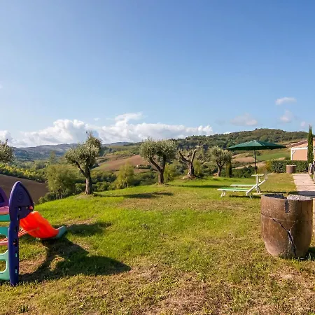 Spacious Countryside Retreat * Montefiore Conca